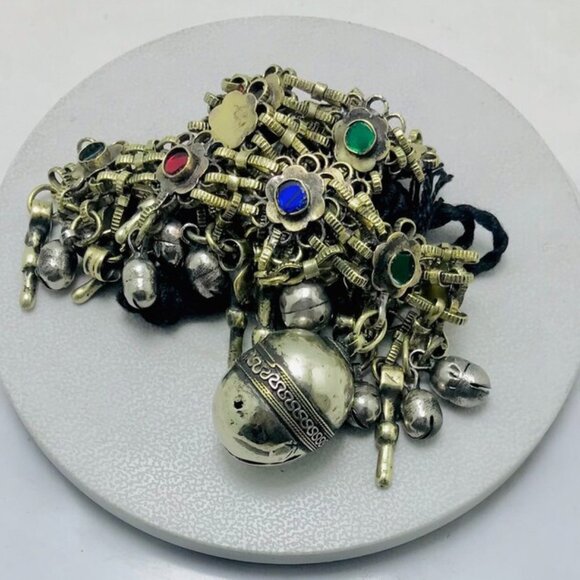 Vintage Bells Tribal Afghan Bib Necklace Silver Kuchi Bib Necklace With Bells - Picture 11 of 12